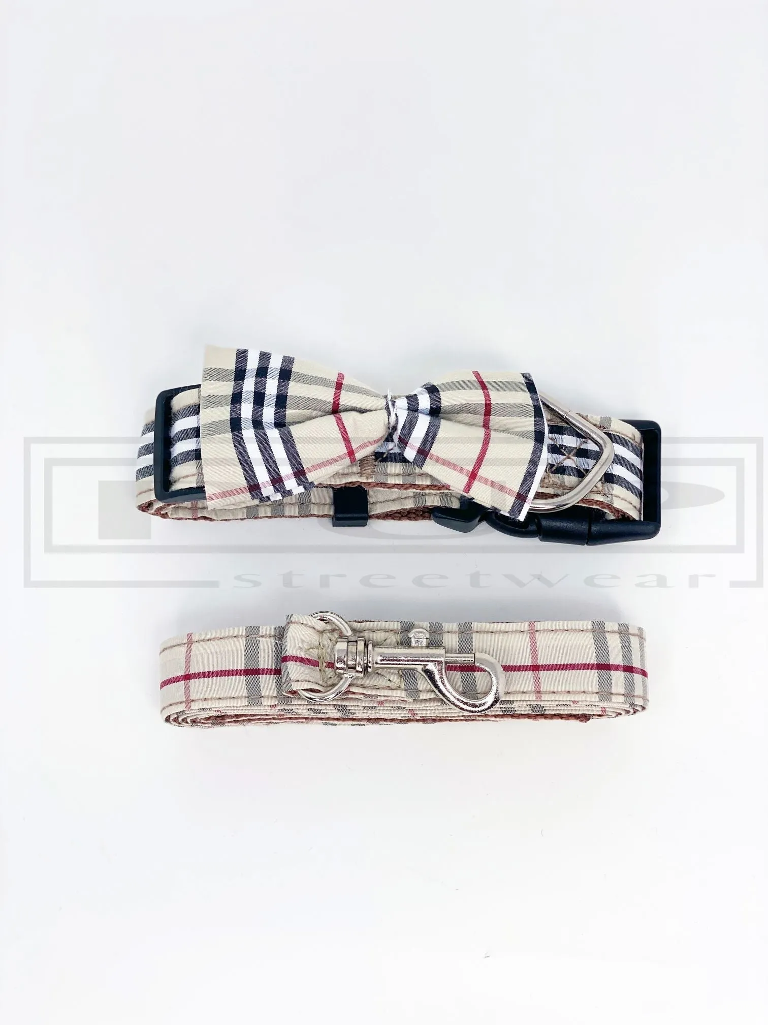 Furberry Bowtie Collar and Leash