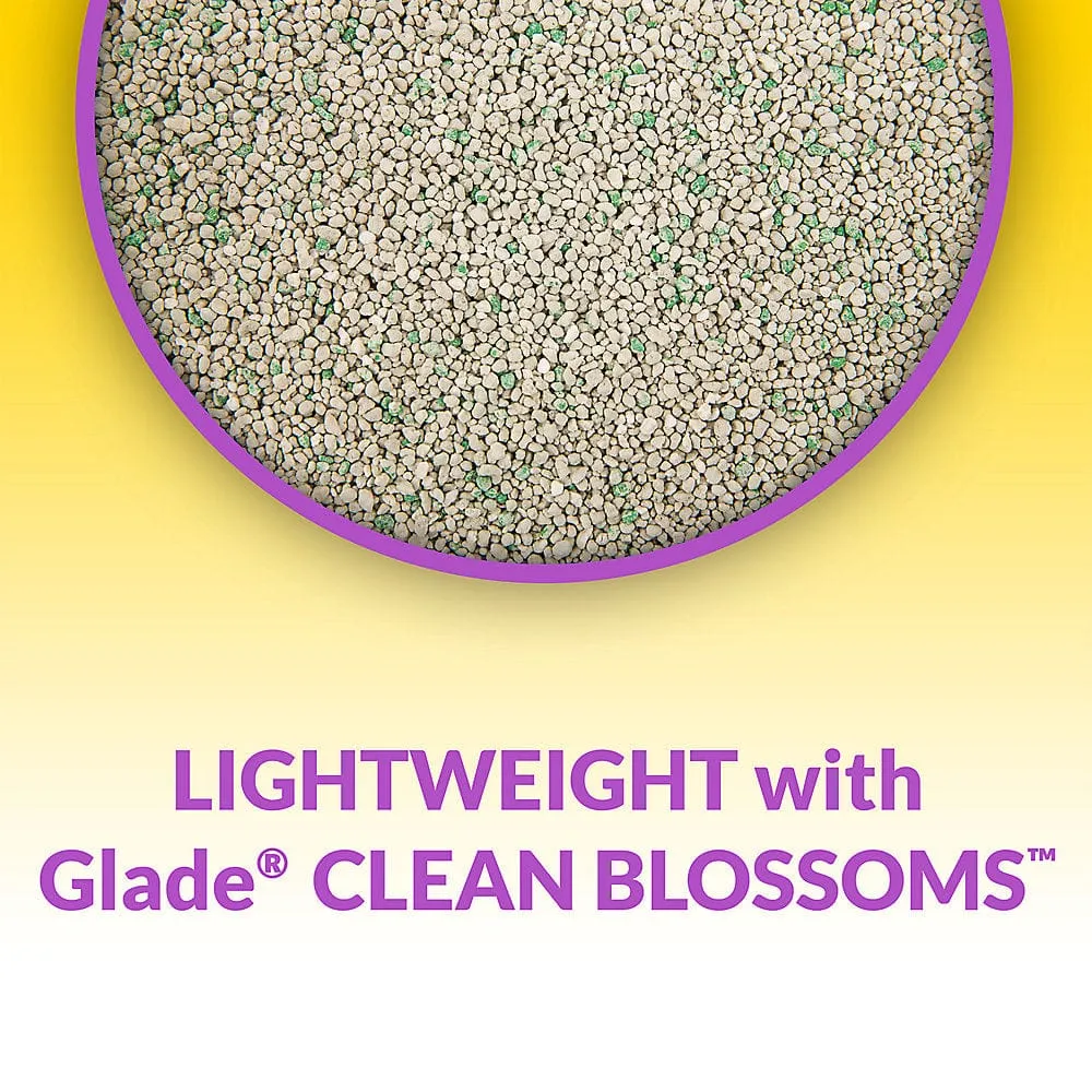 Tidy Cats LightWeight with Glade Clean Blossoms Clumping Cat Litter, 2.72kg